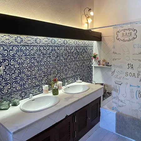Luxury Historic Quinta Da Moita Longa With Swimming Pool Villa